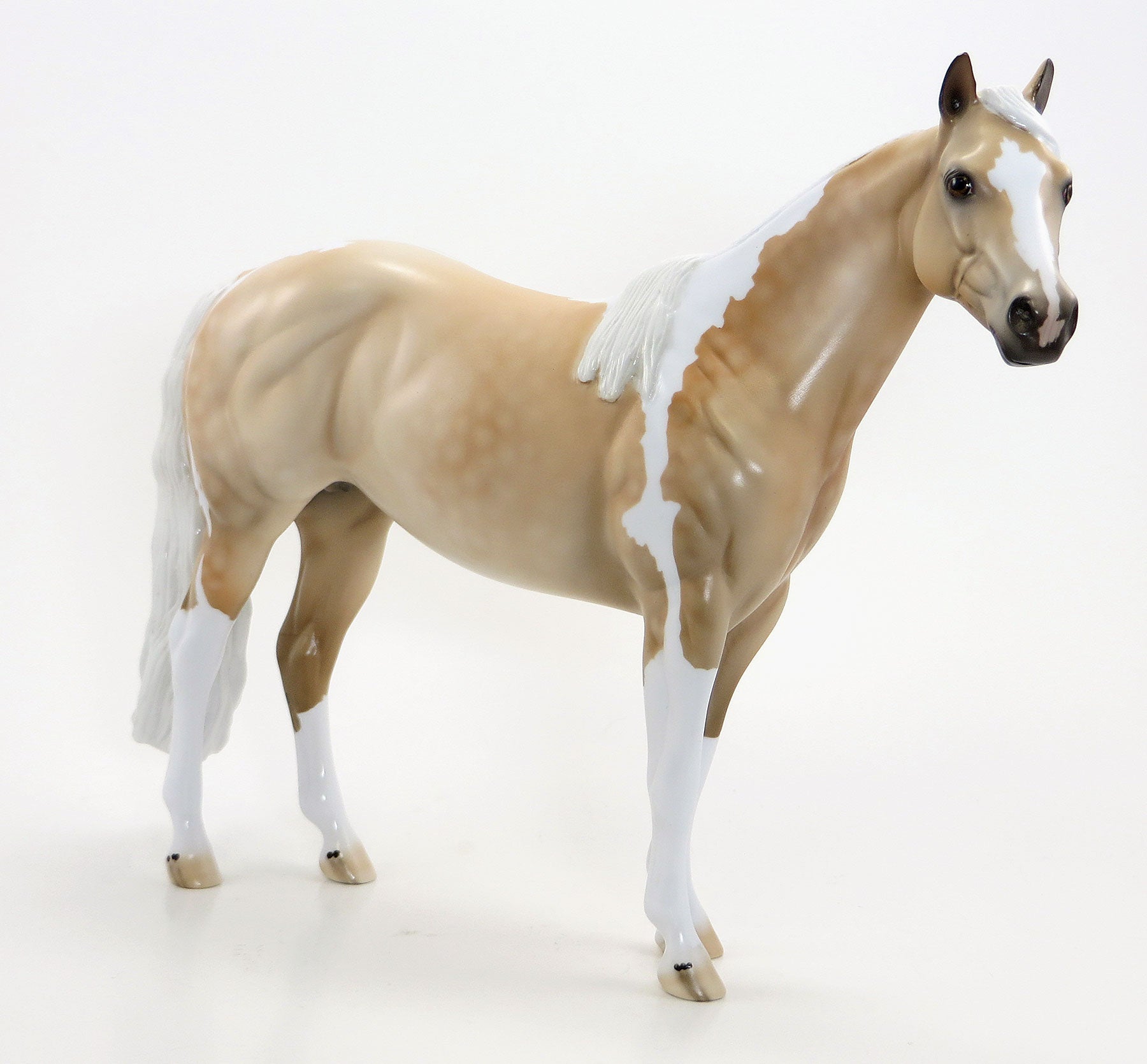 QUEEN OF TRAPEZE - OOAK Dapple Palomino Tobiano Stock Model Horse - 6/15