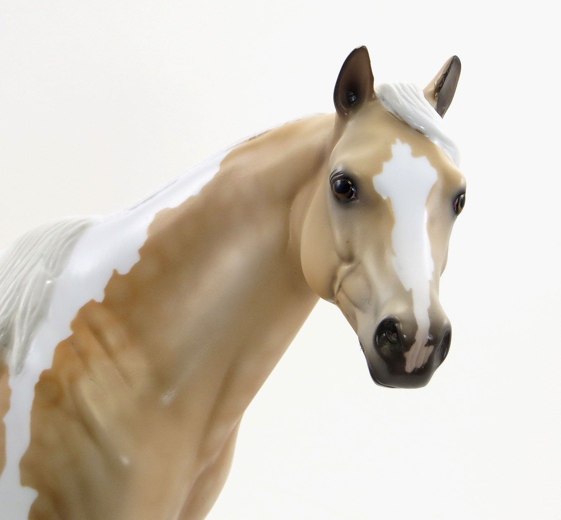 QUEEN OF TRAPEZE - OOAK Dapple Palomino Tobiano Stock Model Horse - 6/15