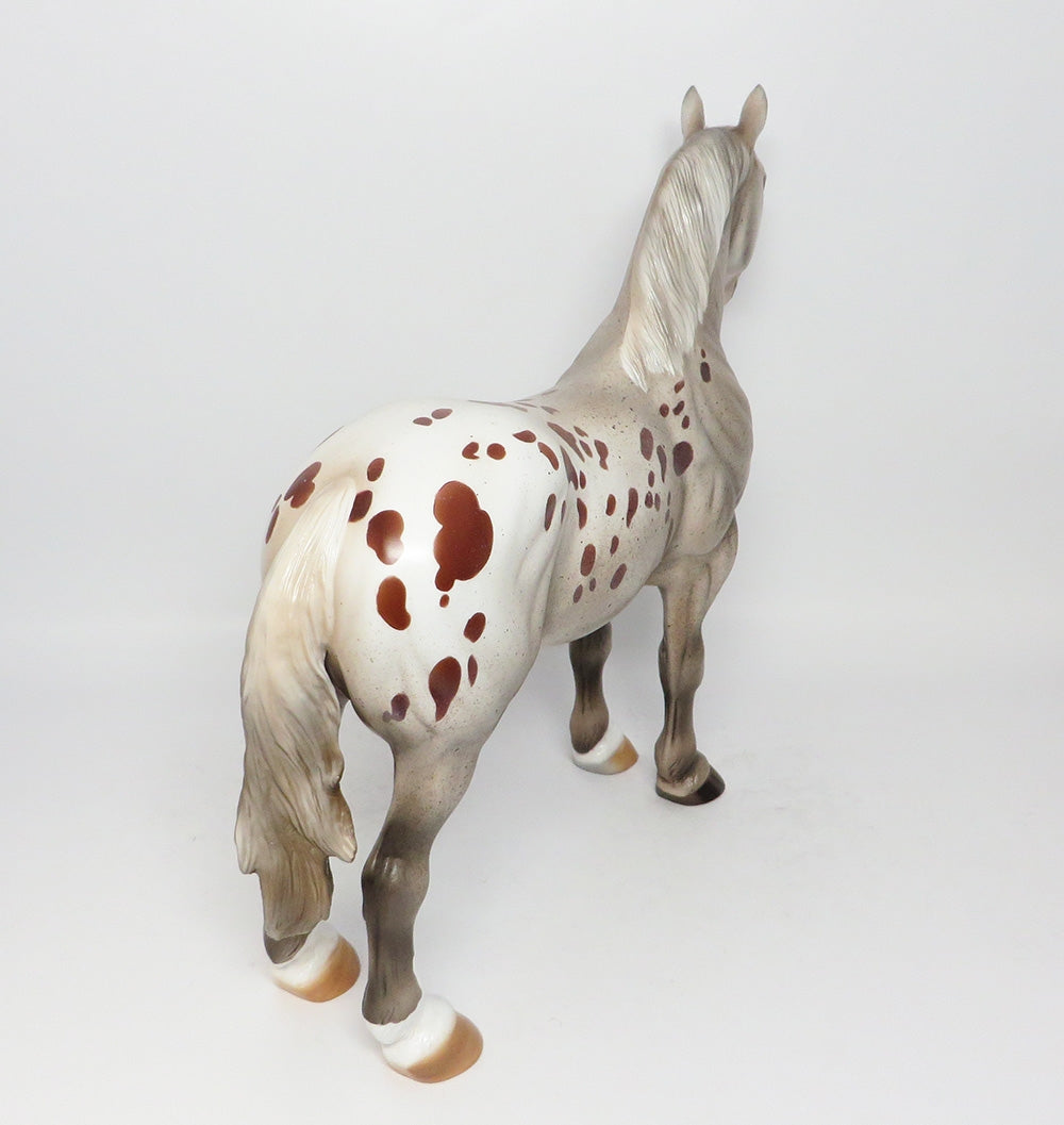 SASQUATCH-LE-5 BROWN APPALOOSA STANDING DRAFTER MODEL HORSE WHS 2017
