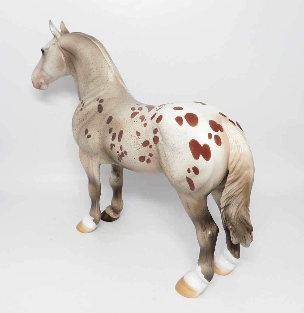 SASQUATCH-LE-5 BROWN APPALOOSA STANDING DRAFTER MODEL HORSE WHS 2017