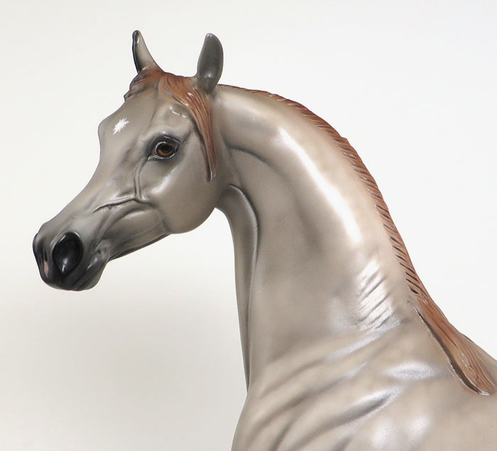 LITE MY FYRE-OOAK MULBERRY ARABIAN MODEL HORSE BY SHERYL LEISURE 4/6