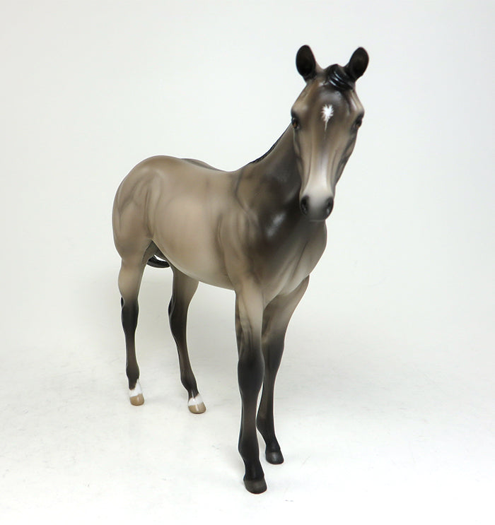 one of a kind dunny foo foo model horse 