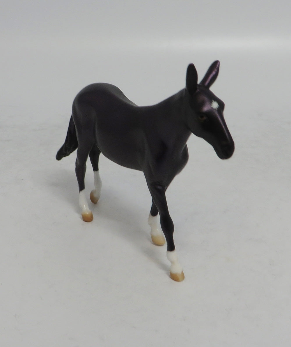 UBE - OOAK METALLIC DARK PURPLE MULE CHIP 4/6/2018