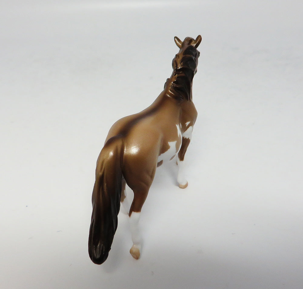 MONSOON-LE.4 DUN PAINT PONY CHIP MODEL HORSE 9/6/17