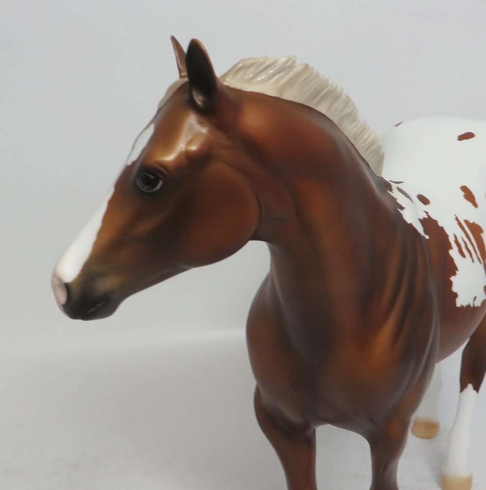 GAHANNA  - LE7 CHESTNUT APPALOOSA ISH MODEL HORSE EA2018