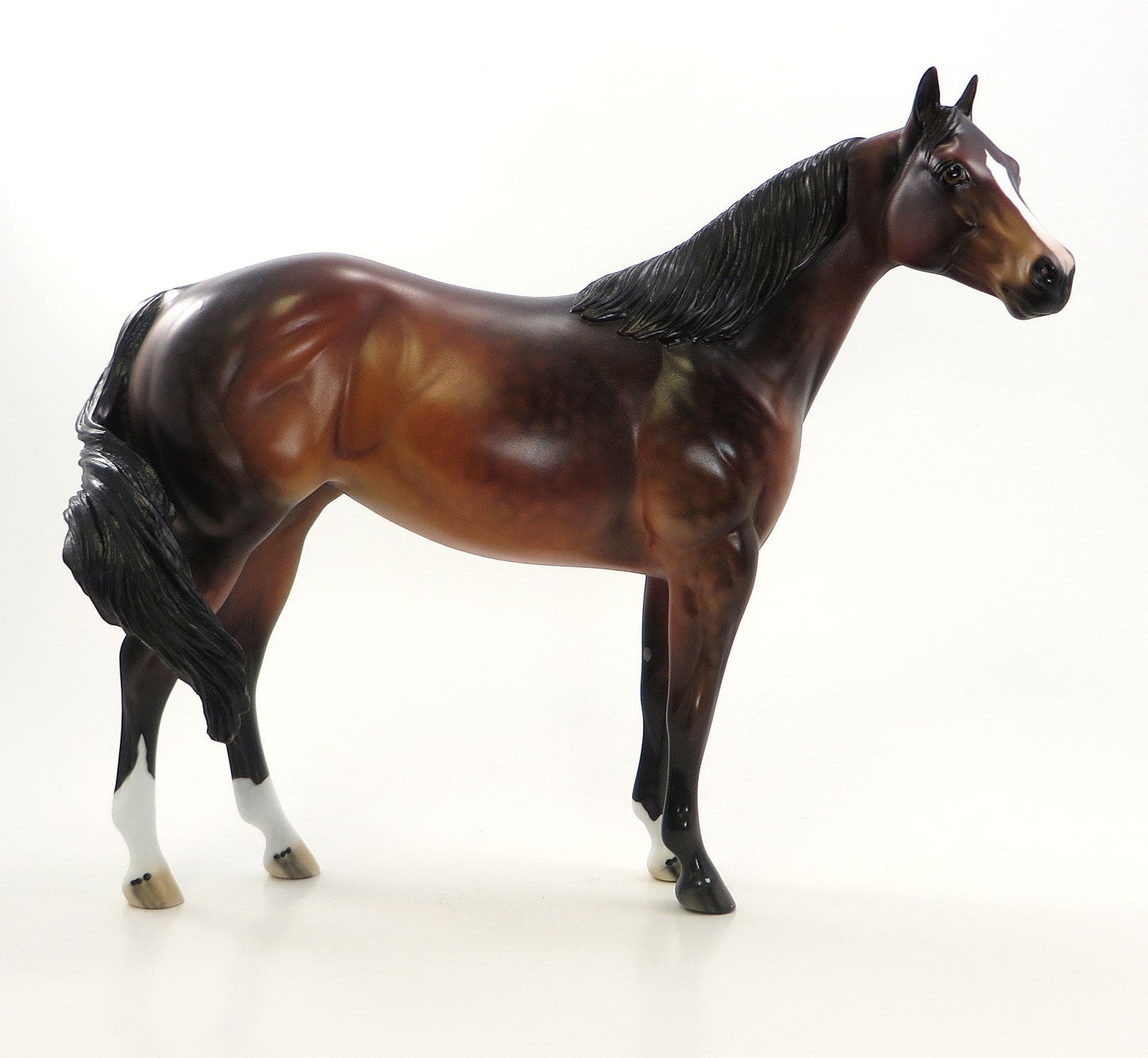 FREESBEE ME- OOAK Seal Bay Stock Model Horse Mare - 7/3