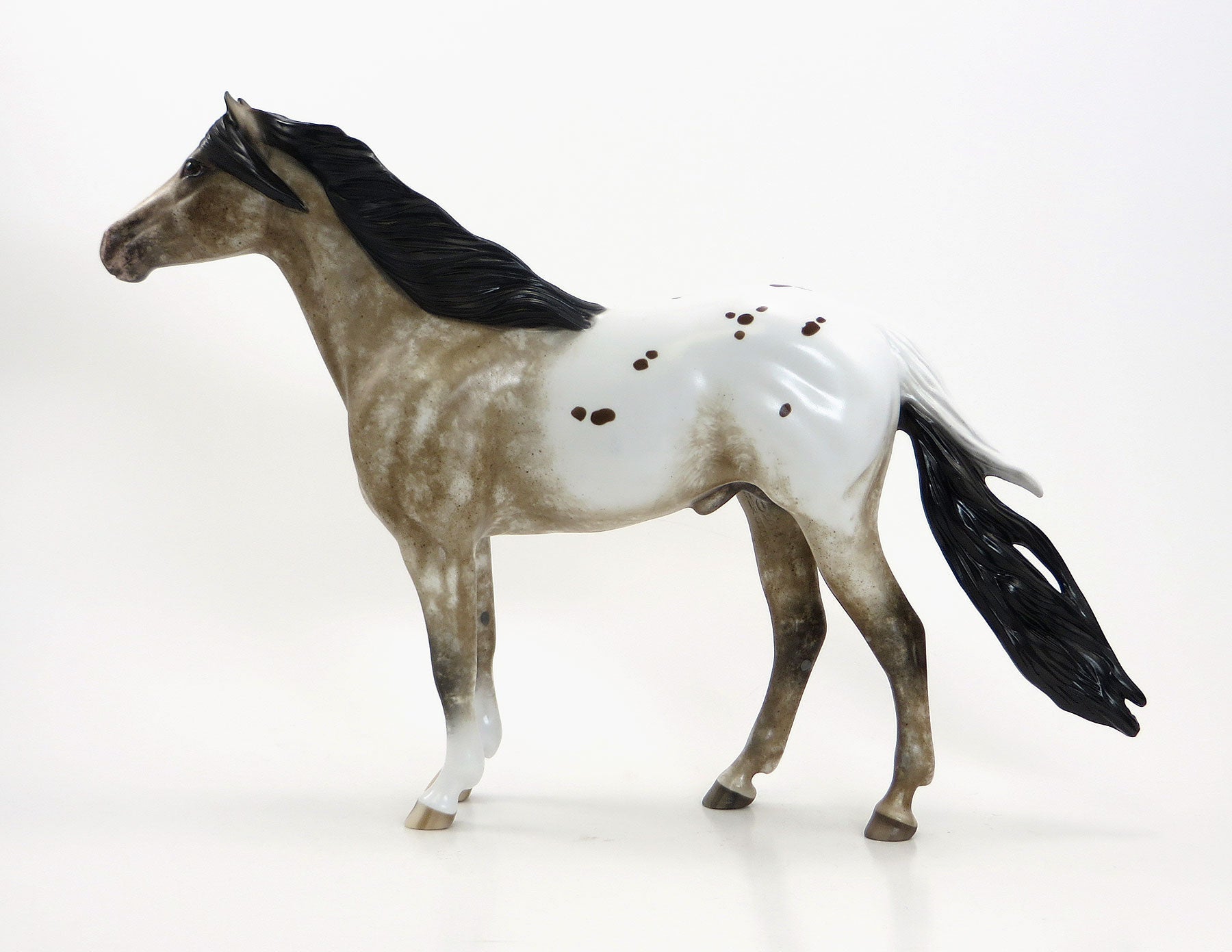 Sheryl Leisure Model Horse