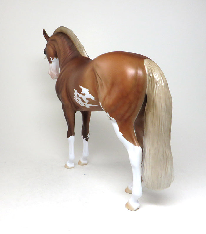 dapple chestnut racine