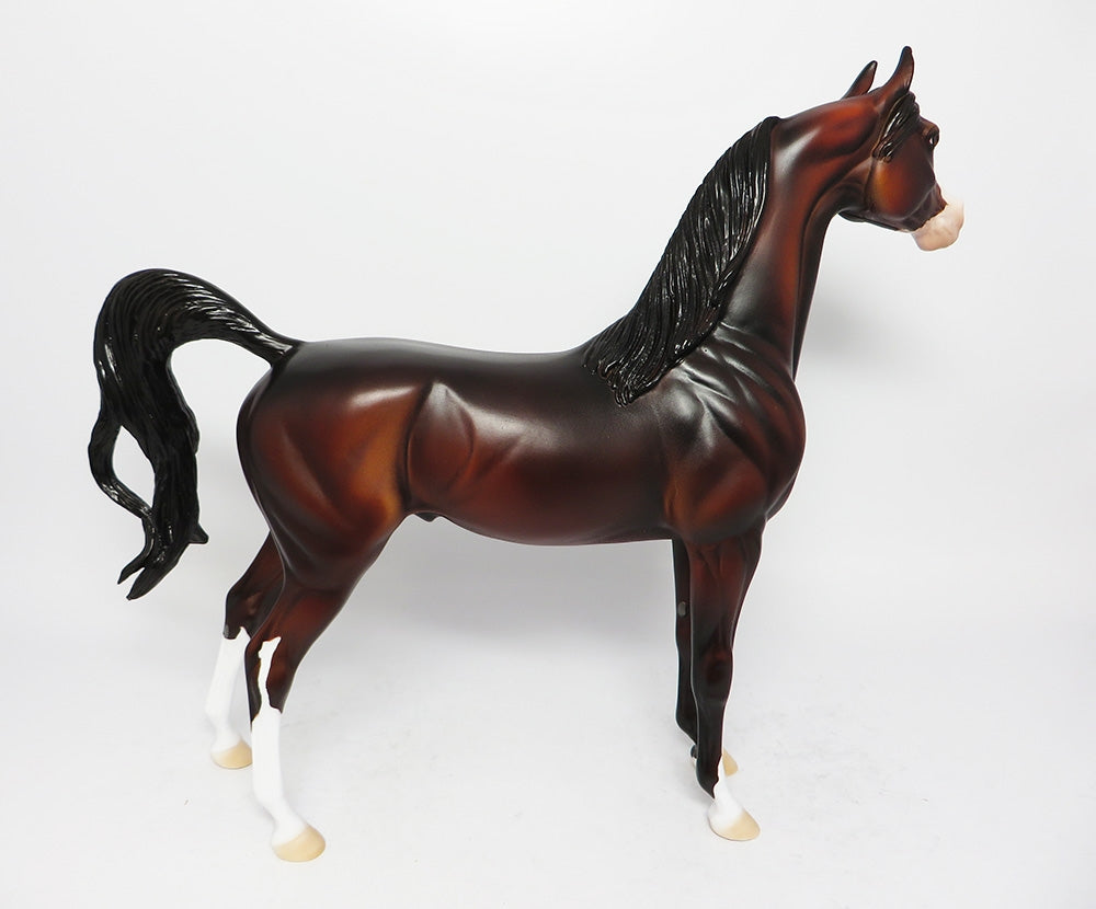 SAND DANCER-OOAK BAY ARABIAN MODEL HORSE BY DAWN QUICK MM 2017