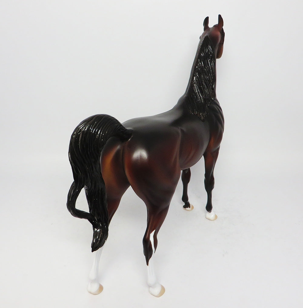 SAND DANCER-OOAK BAY ARABIAN MODEL HORSE BY DAWN QUICK MM 2017