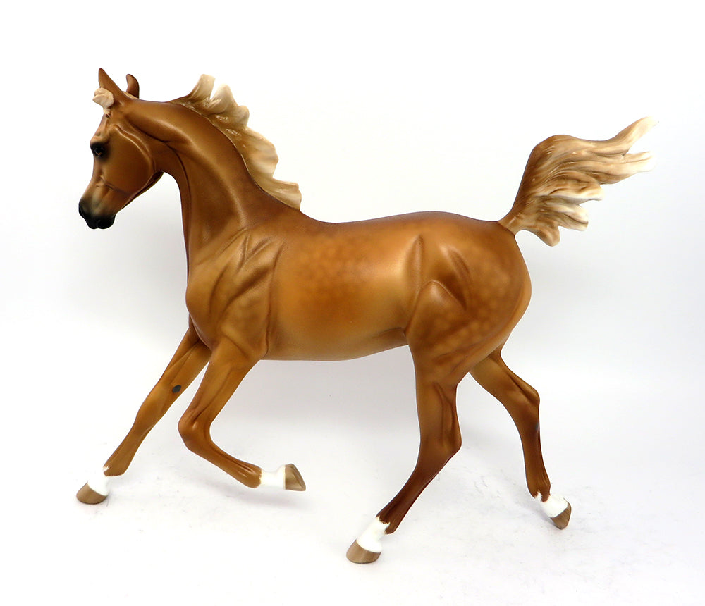 YASMINE~OOAK LIGHT CHESTNUT YEARLING MODEL 3/17