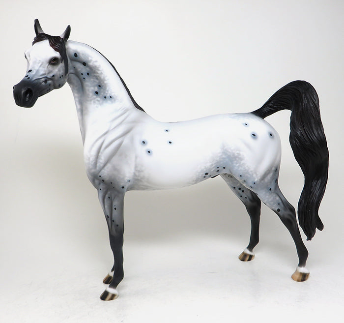 romantic one of a kind arabain model horse 