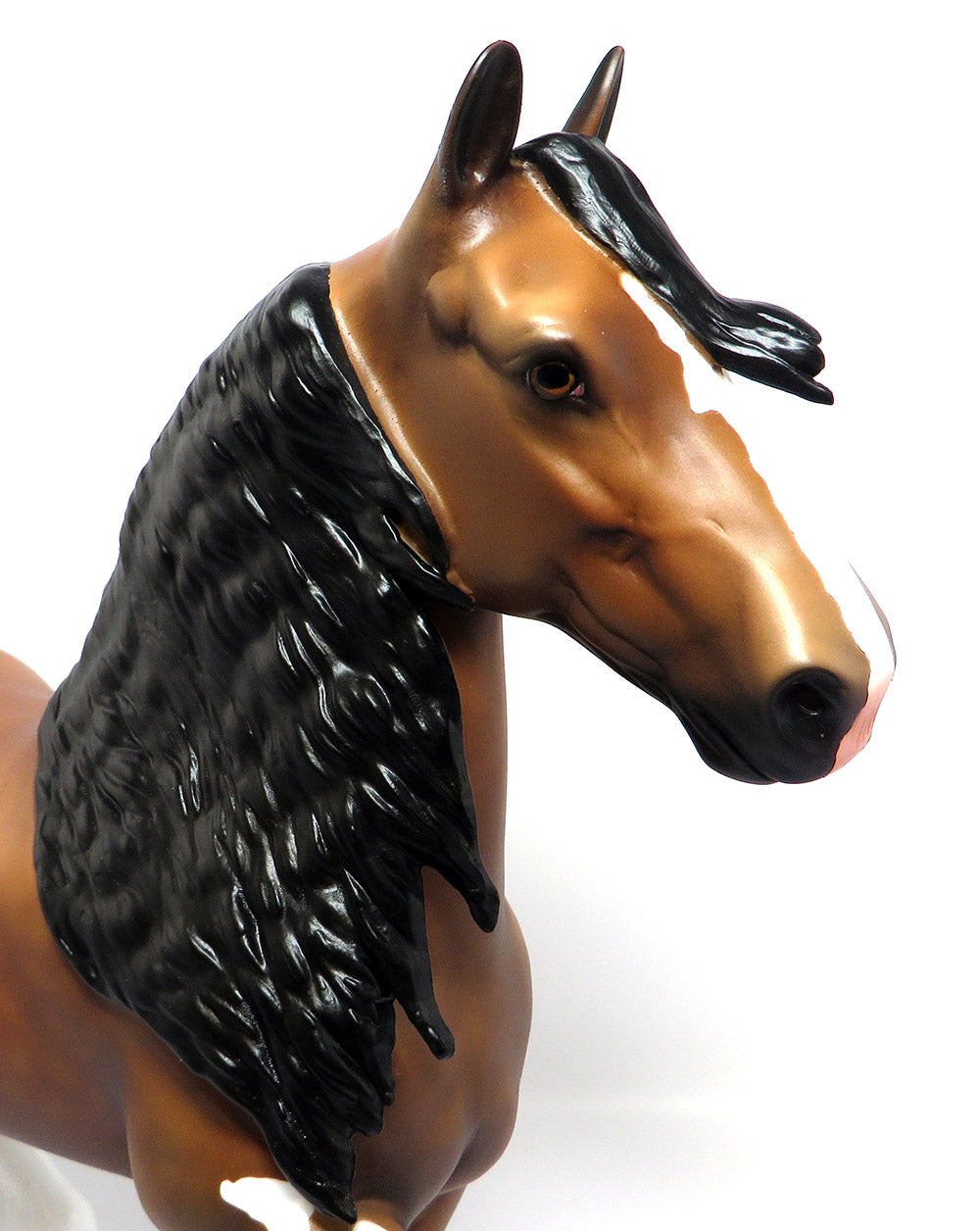HENDERSON~OOAK DAPPLE BAY TROTTING DRAFTER MODEL HORSE 3/17