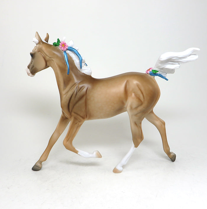 MINUET-OOAK DAPPLED PALOMINO YEARLING MODEL HORSE 4/18