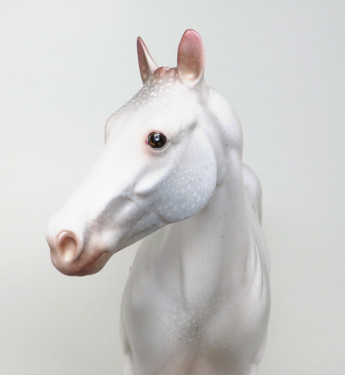 LIL&#39; RED CORVETTE-OOAK CHESTNUT APPALOOSA BRAIDED MANE AND TAIL ISH MODEL HORSE 4/22