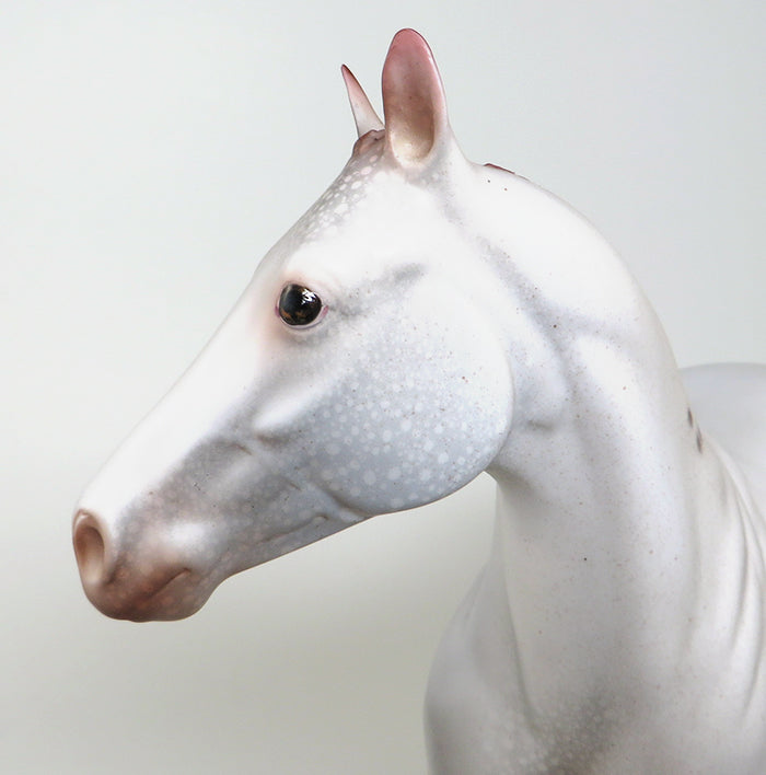 LIL&#39; RED CORVETTE-OOAK CHESTNUT APPALOOSA BRAIDED MANE AND TAIL ISH MODEL HORSE 4/22