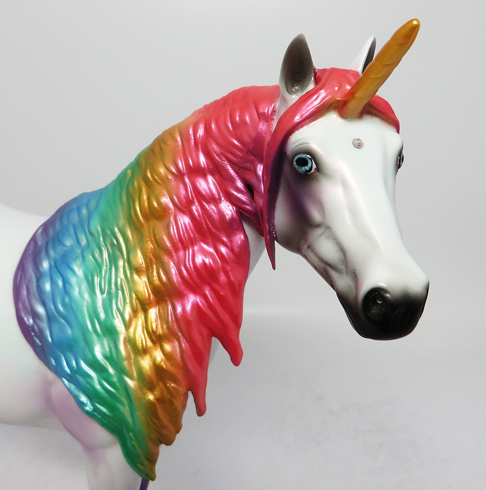 MYSTIC~LE-30 RAINBOW ISH UNICORN MODEL HORSE 9/14/17