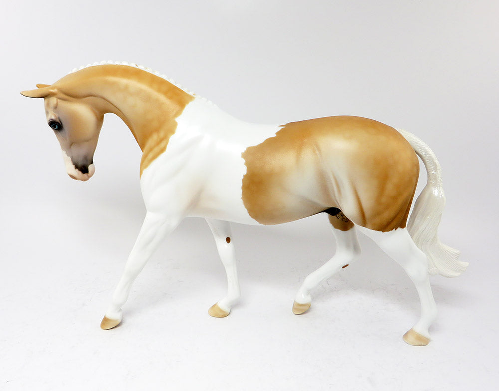 SUNNY~OOAK PALOMINO PAINT ENGLISH PONY MODEL HORSE 3/17