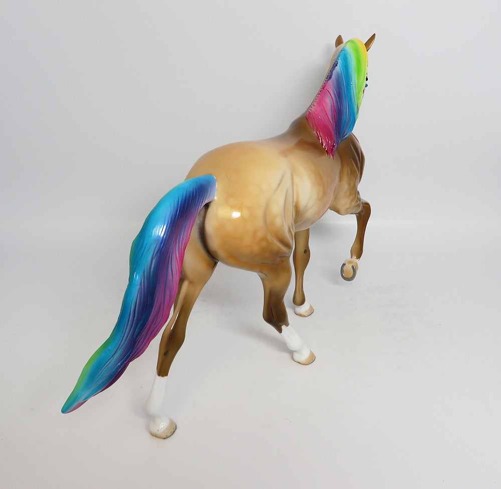 TWINKLE-OOAK SUGAR SKULL TENNESSEE WALKER PALOMINO BY DAWN QUICK 9/19/17