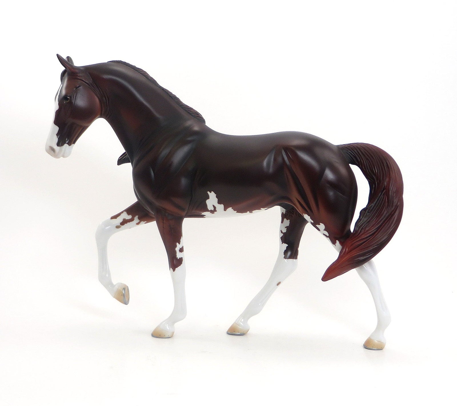 RUN FOR THE ROSES - Dark Red Chestnut Pinto Tennessee Walker Model Horse - LE 5 - 7/23