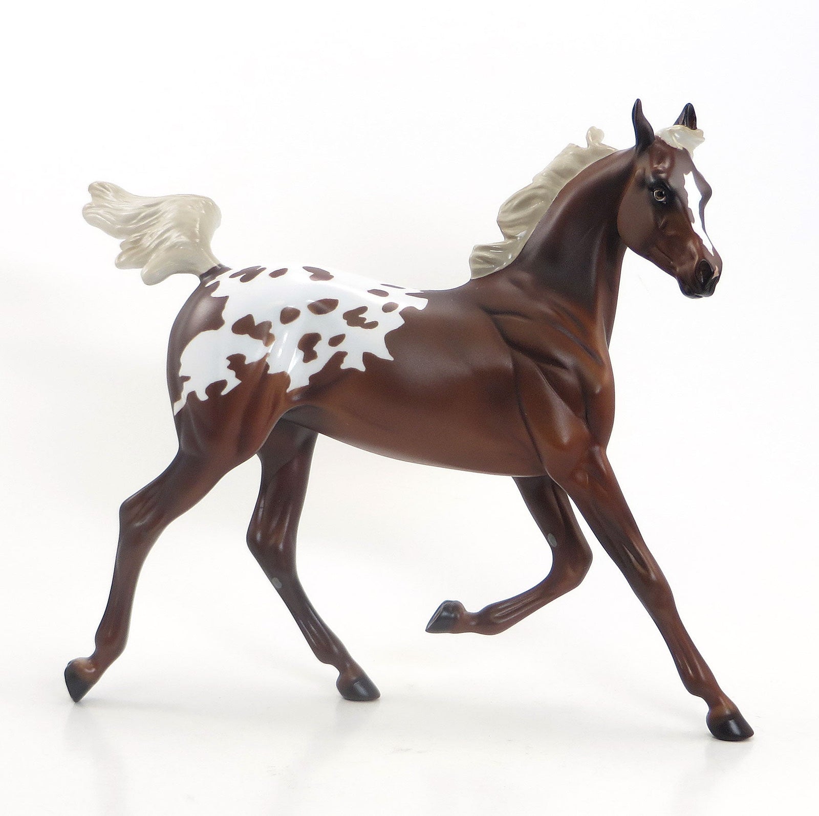 Yearling Model Horse