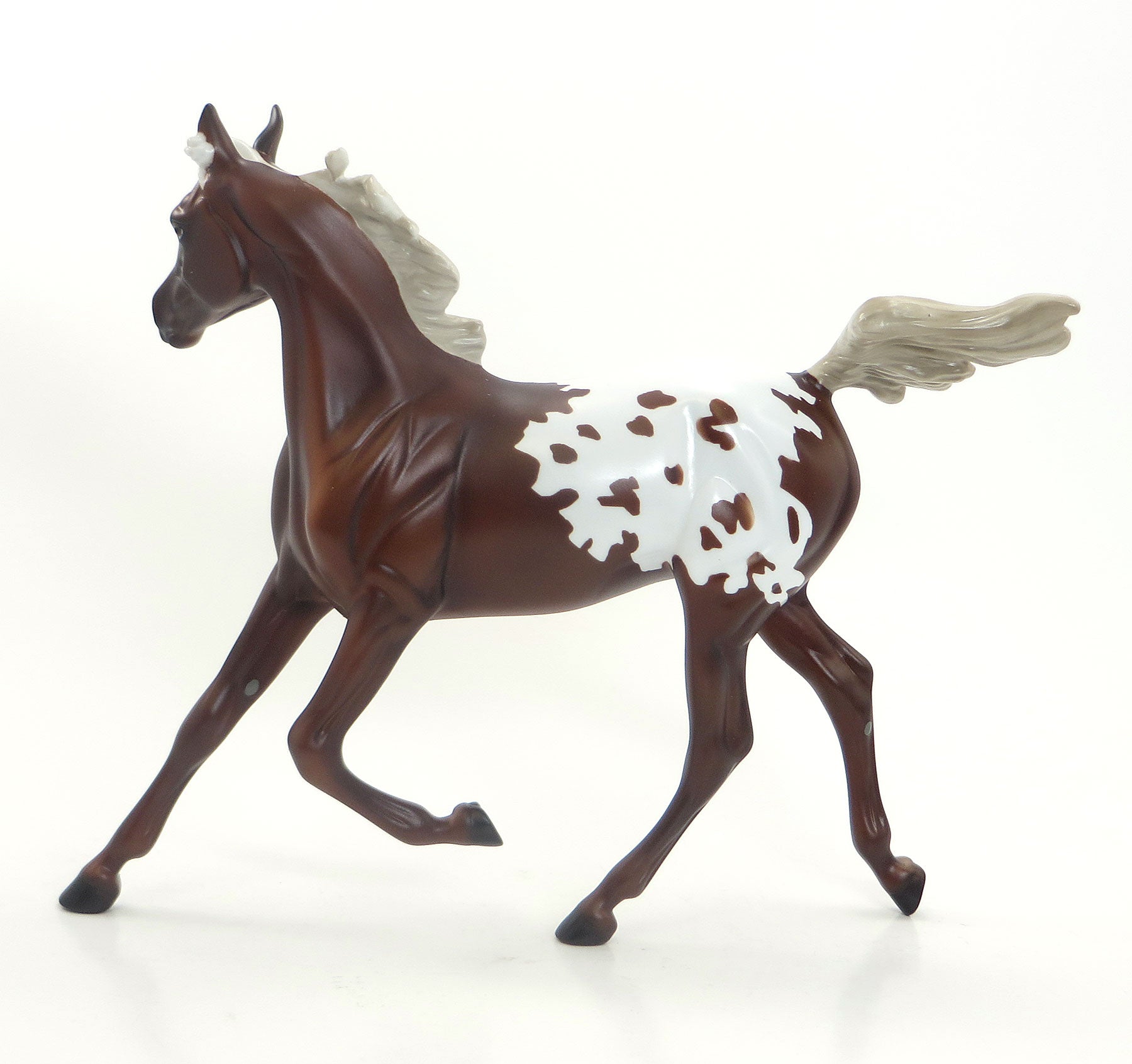 Appaloosa Yearling Model Horse