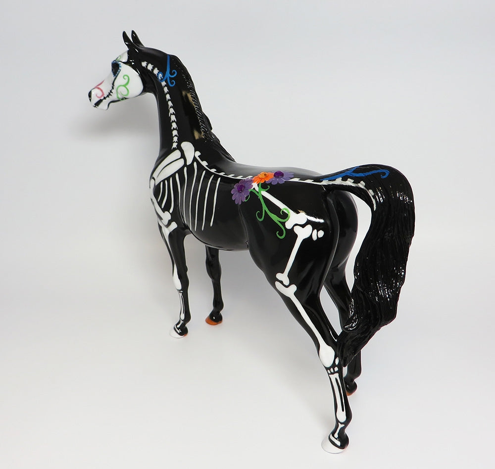 DEAD OR ALIVE?-OOAK HALF ALIVE SKELETON HALF DEAD ARABIAN DECORATOR 9/20/17