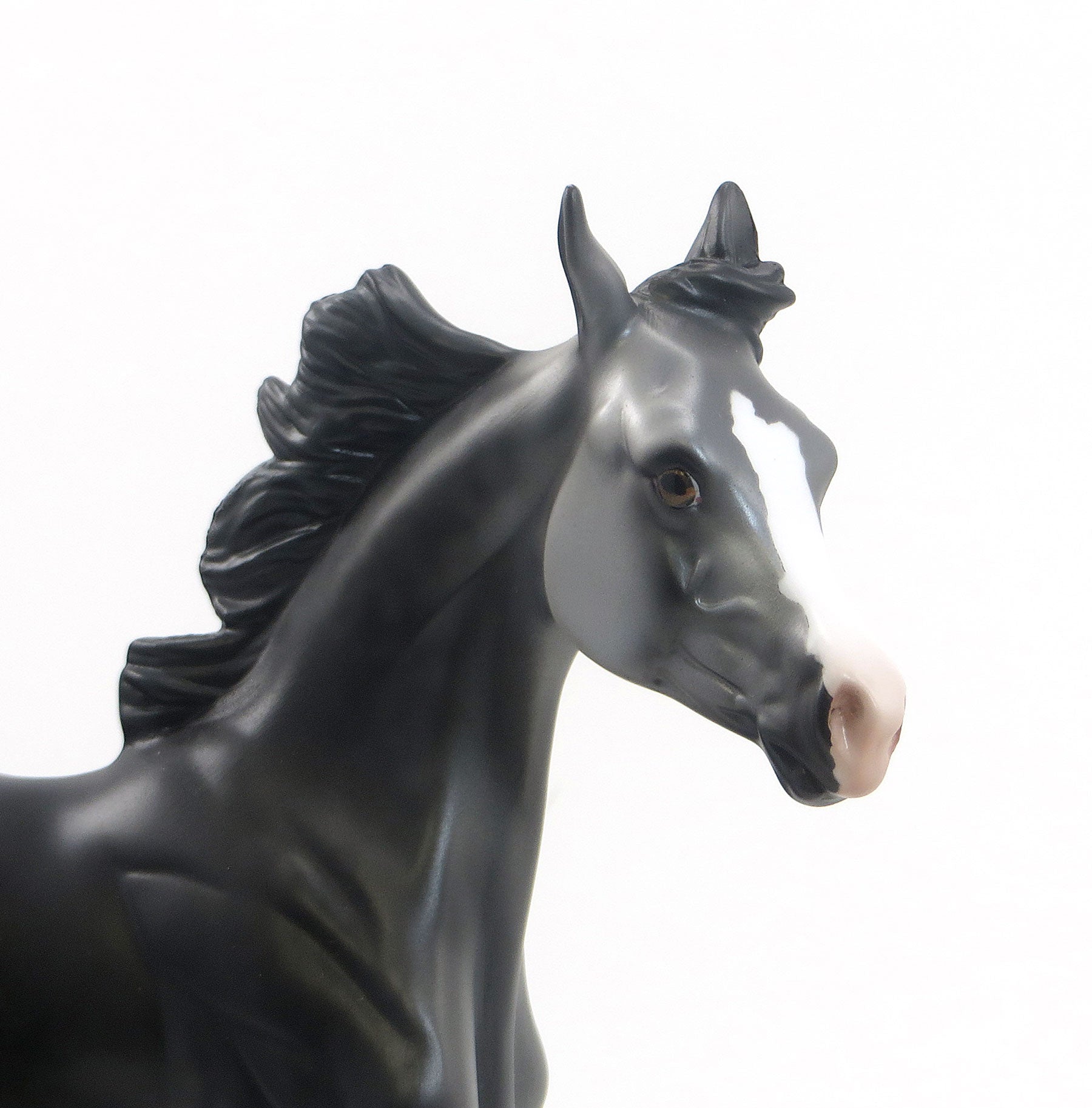 MATERIAL GOODS - Dapple Black Yearling Model Horese - EQ 2015 - LE15 - 7/21