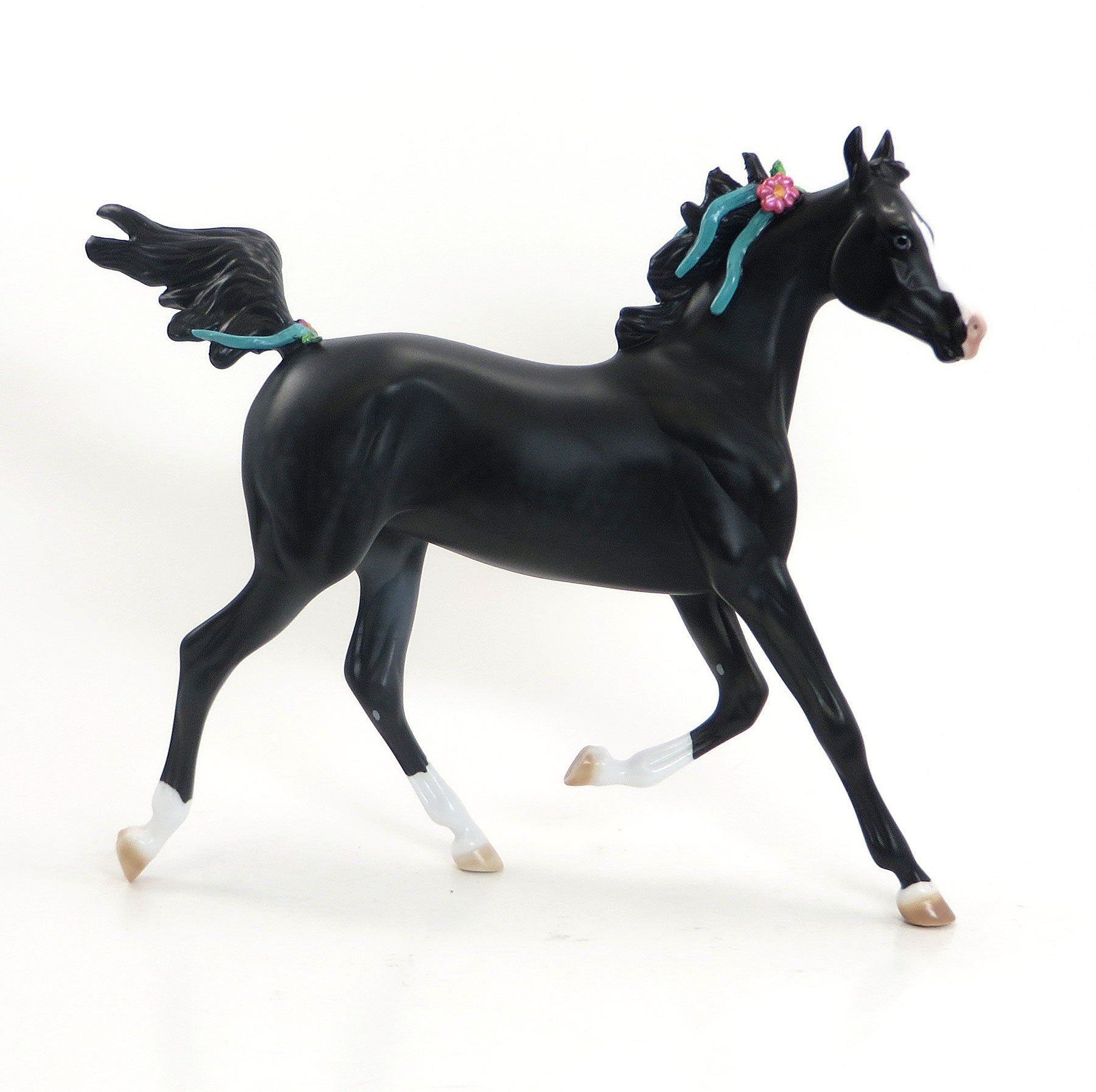 MATERIAL GOODS - EQ 2015 - LE15 Dapple Black Yearling W/ Flowers and Ribbon 7/24