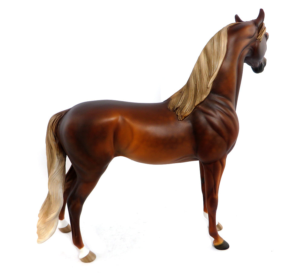 CHEVAUX~OOAK DAPPLE LIVER CHESTNUT ARABIAN MODEL HORSE 3/24