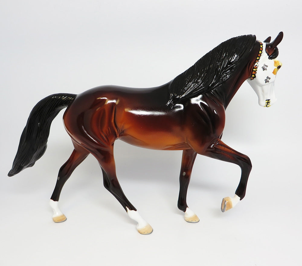 MELODIES OF PARIS~OOAK BAY TENNESSEE WALKING MODEL HORSE BY DAWN QUICK 9/21/17