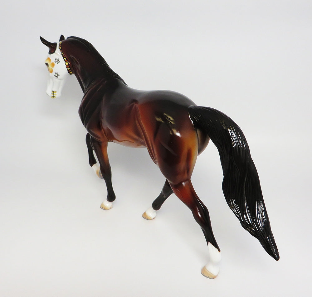 MELODIES OF PARIS~OOAK BAY TENNESSEE WALKING MODEL HORSE BY DAWN QUICK 9/21/17