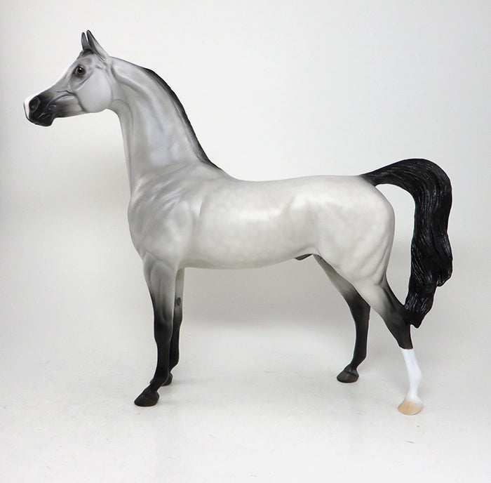 gilead dapple grey limited edition model horse 