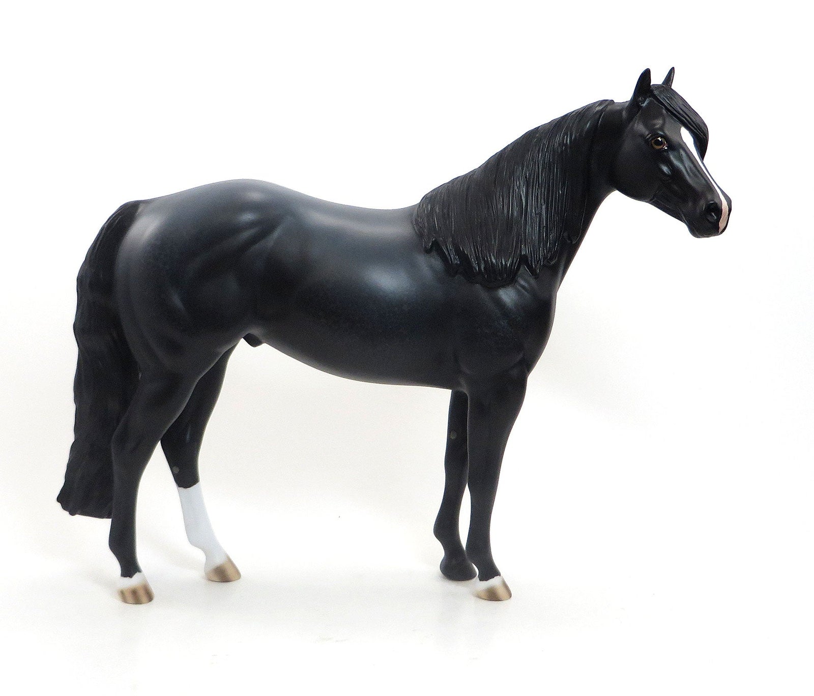 DE' JA' BLUE - OOAK Blue Roan Stock Horse 7/31