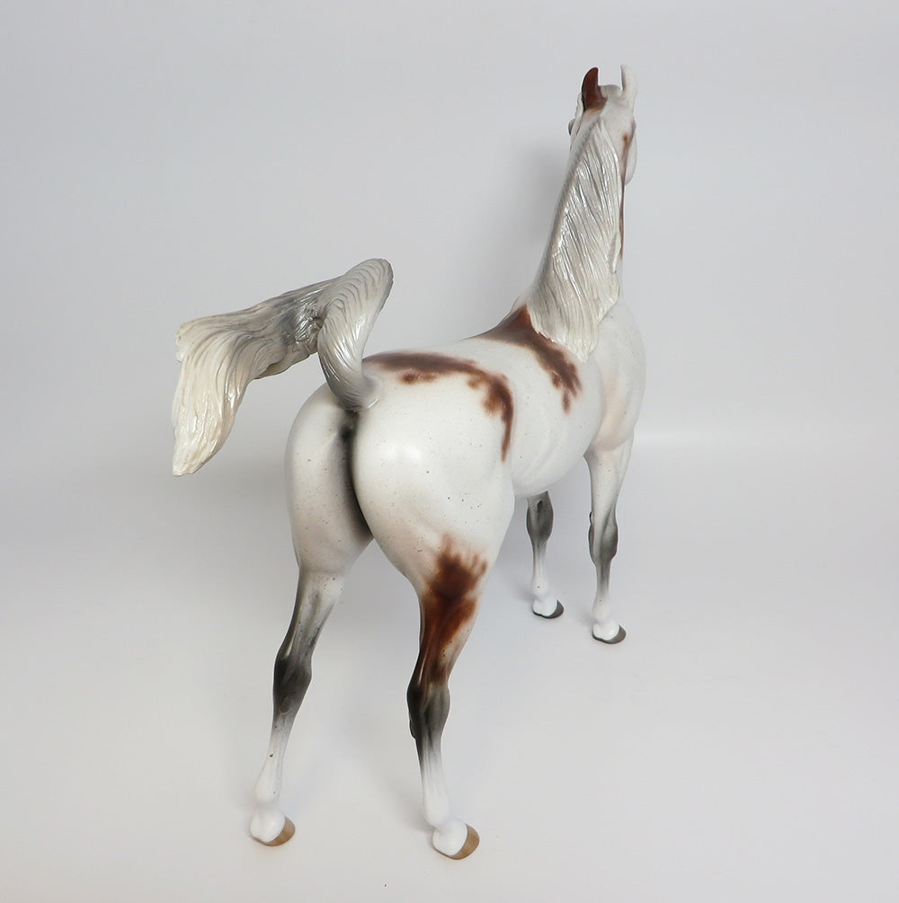 PICADILLO~OOAK BLOODY SHOULDER MODEL HORSE BY SHERYL LEISURE 9/25/17