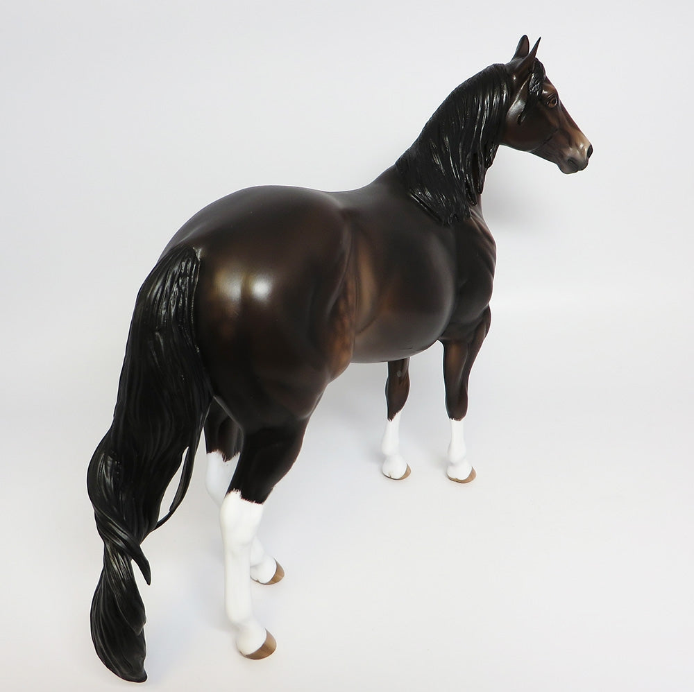 ZIP IT UP-OOAK DAPPLE  BROWN BAY USH MODEL HORSE BY SHERYL LEISURE 9/26/17