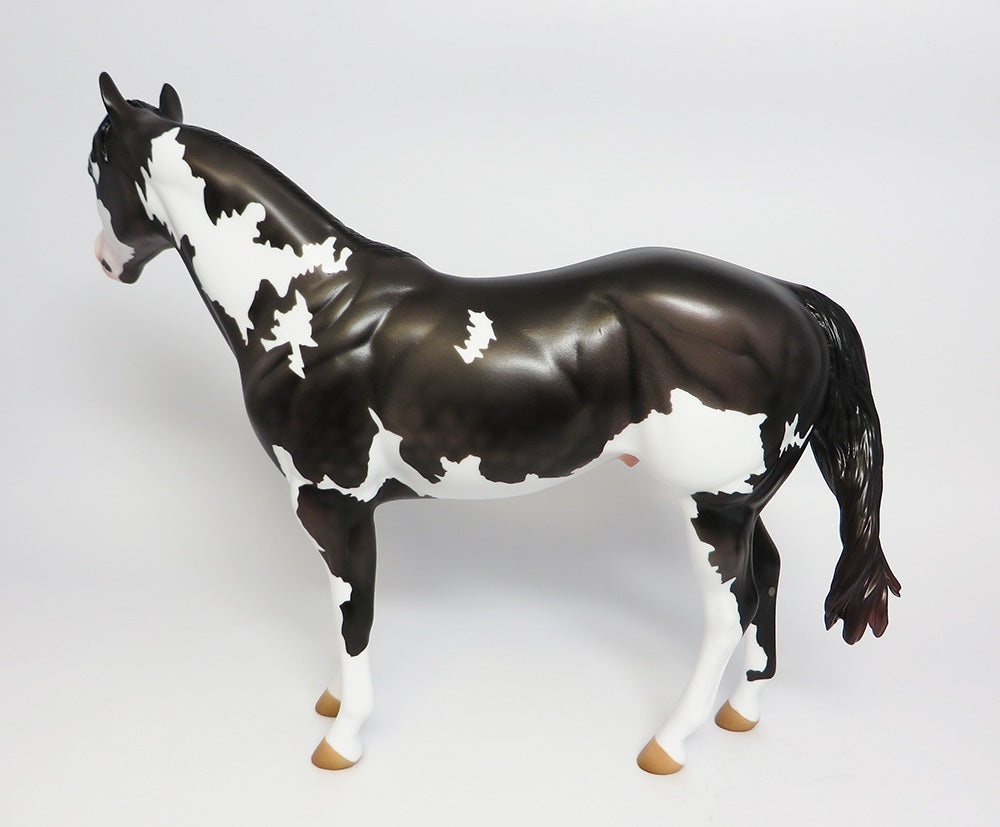 MCBEAL~OOAK DAPPLE BLACK PINTO ISH MODEL HORSE 9/26/17