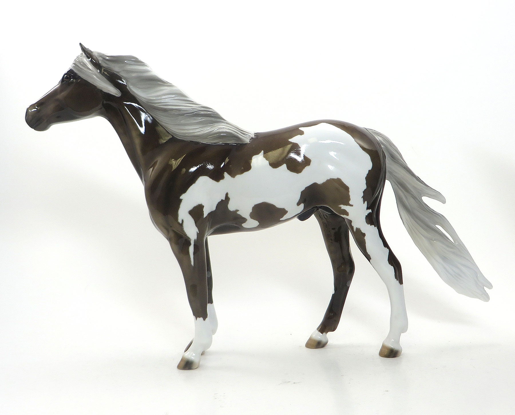 Model Horse Pinto