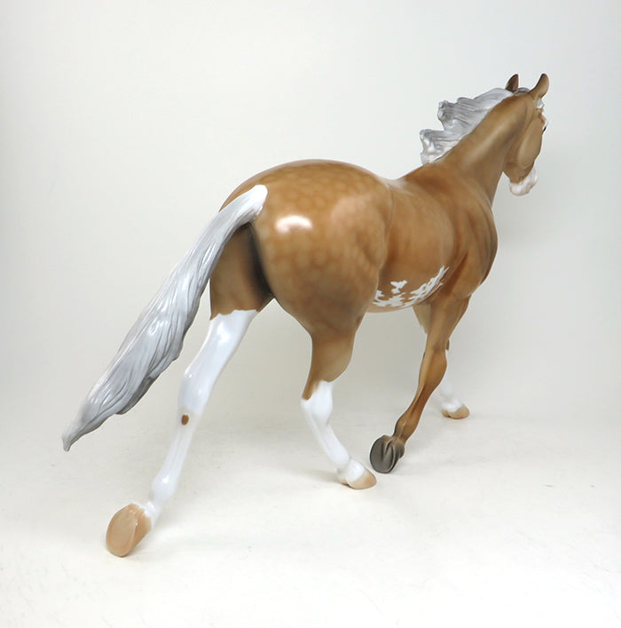 SIERA-OOAK PALOMINO PAINT PALOUSE MODEL HORSE 5/11