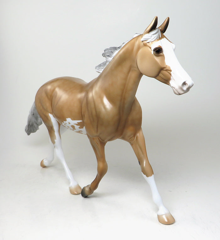 SIERA-OOAK PALOMINO PAINT PALOUSE MODEL HORSE 5/11