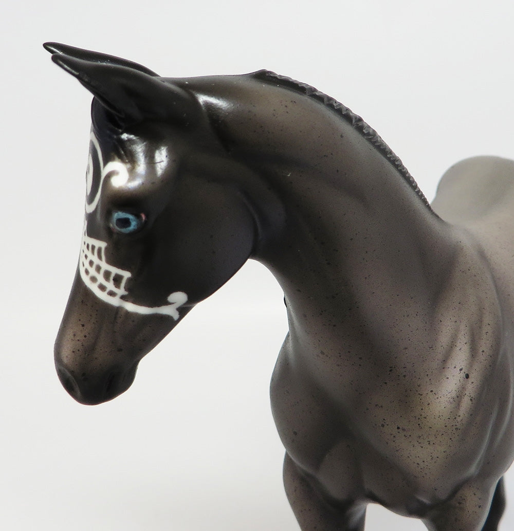 ITSY AND BITSY~OOAK SPIDER DECORATOR ISH AND WEANLING HALLOWEEN DECORATOR  9/27/17