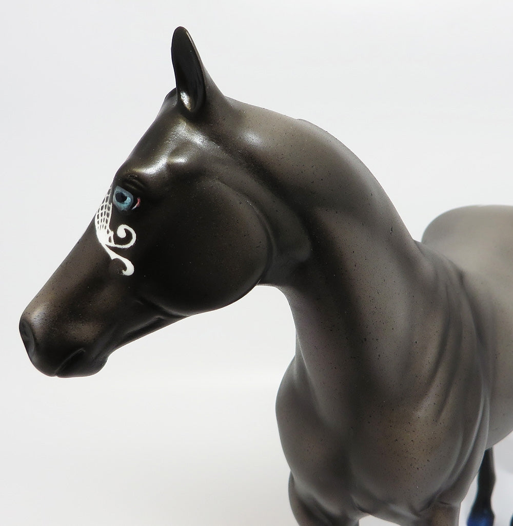 ITSY AND BITSY~OOAK SPIDER DECORATOR ISH AND WEANLING HALLOWEEN DECORATOR  9/27/17