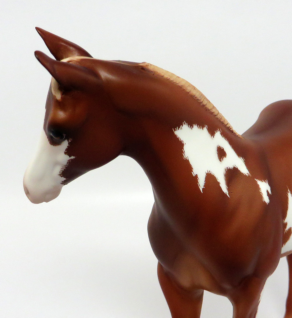 JIGSAW~OOAK ETCHED CHESTNUT PAINT WEANLING MODEL HORSE 3/31
