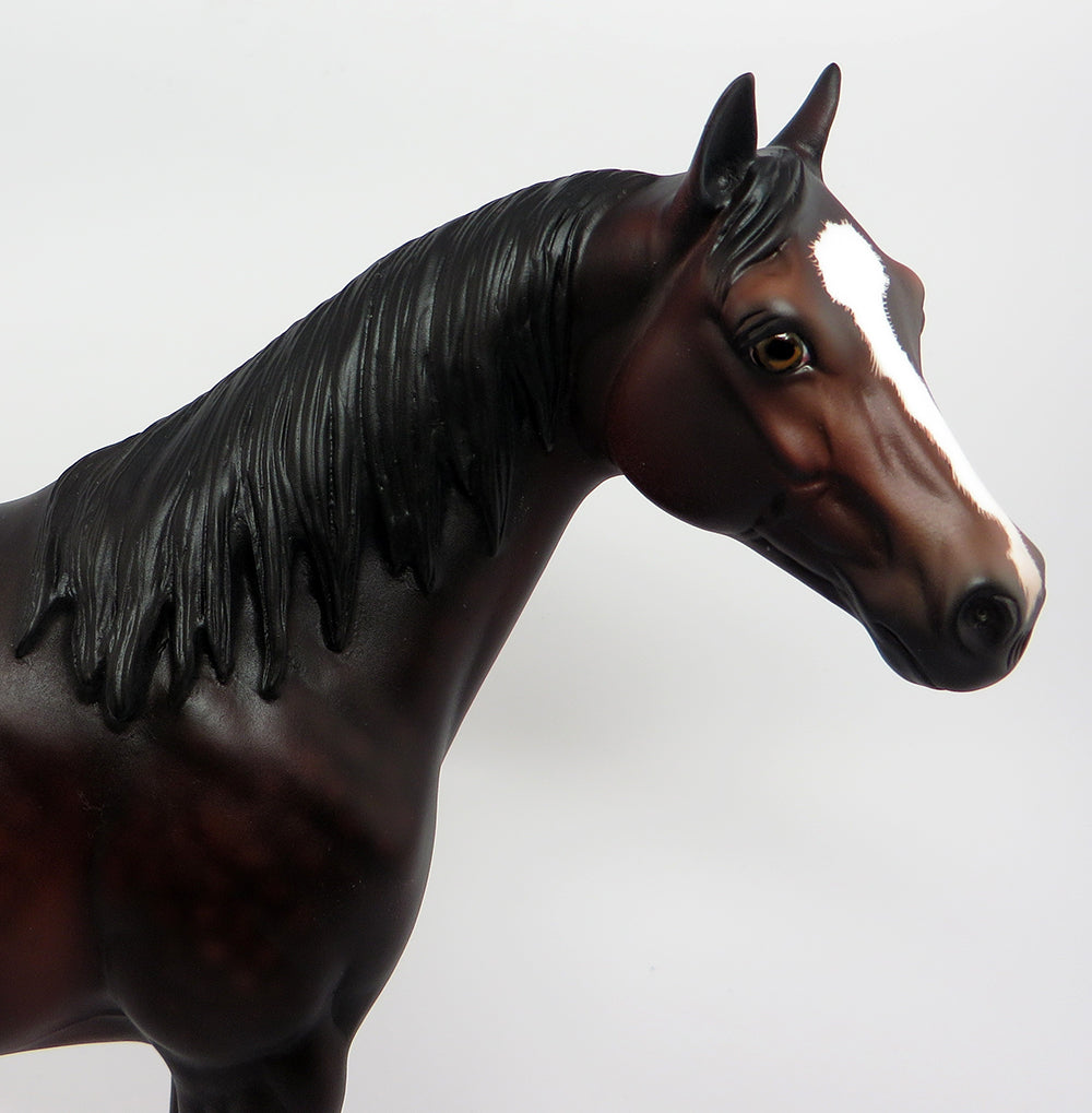 PORTHOS~OOAK STAR DAPPLE BAY ISH MODEL HORSE BY SHERYL LEISURE 3/31
