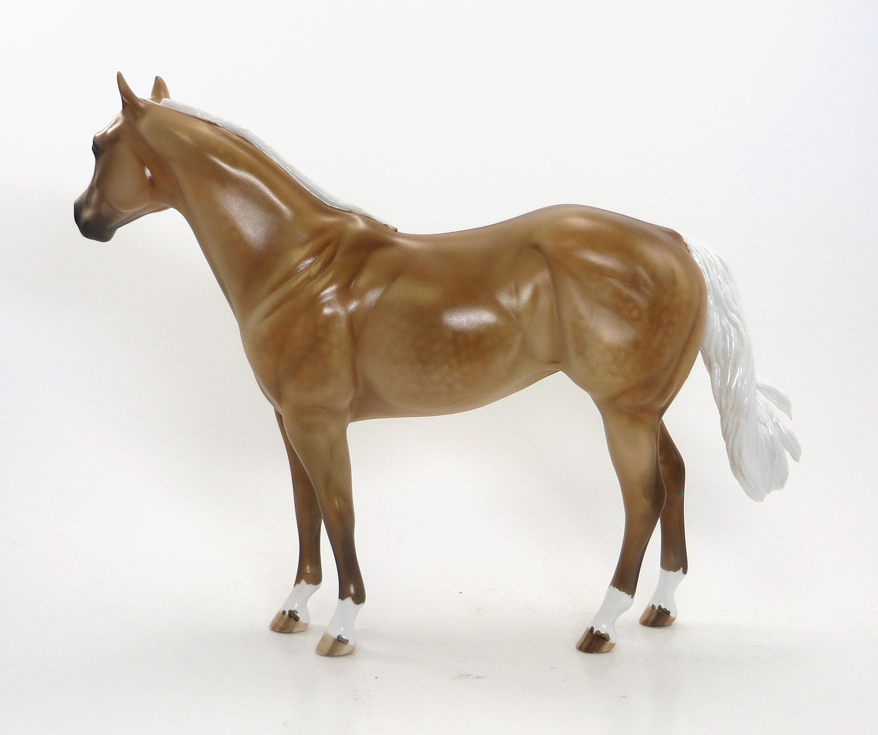 GOLDEN CHIX - OOAK Palomino Stock Horse Mare 8/7