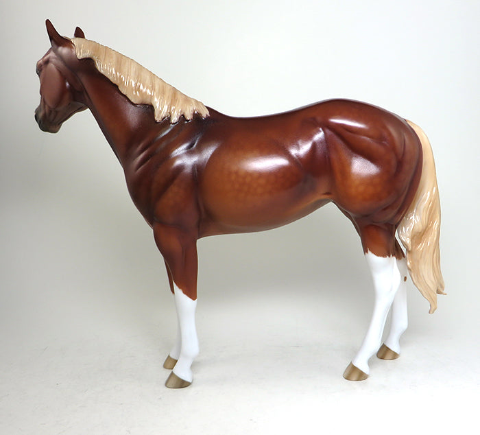 PLUMB SMART-OOAK CHESTNUT ISH MODEL HORSE BY SHERYL LEISURE 5/12