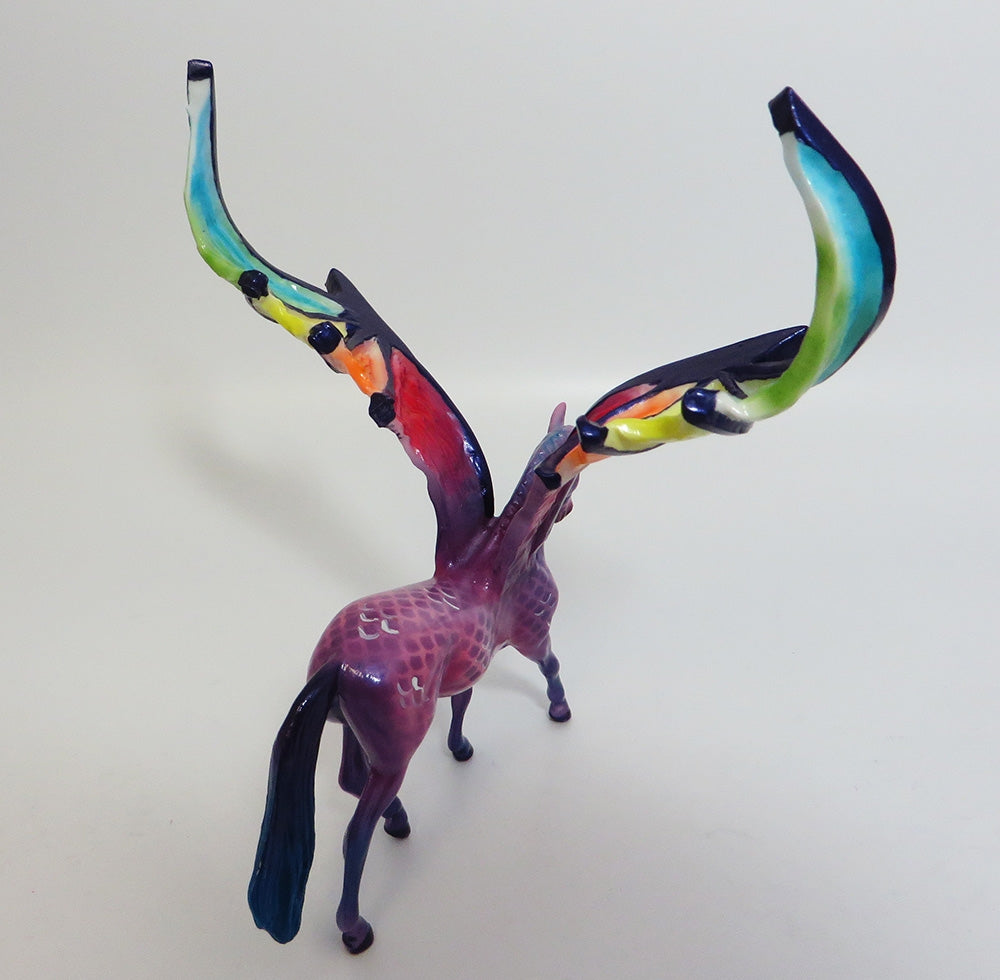 RIKER~OOAK WARMBLOOD BAT CHIP MODEL HORSE 10/2/17