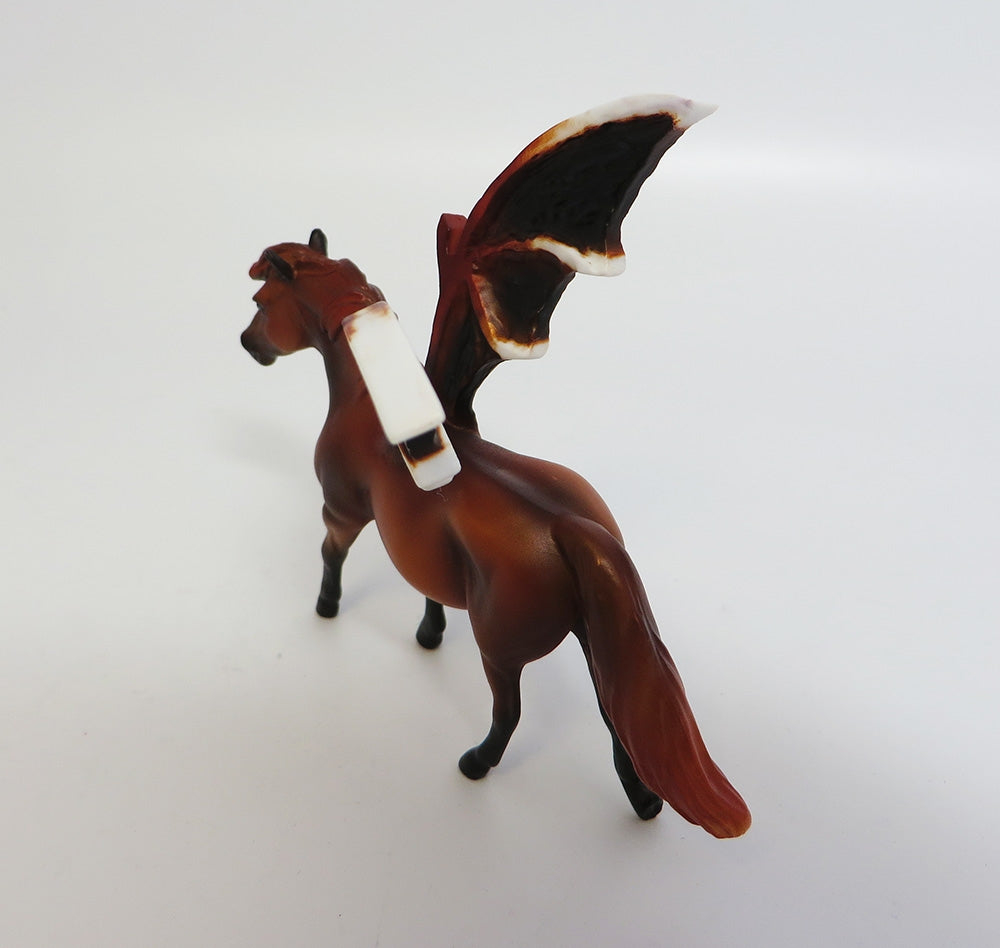 SPICE~OOAK CHESTNUT BAT CHIP PONY MODEL HORSE 10/2/17