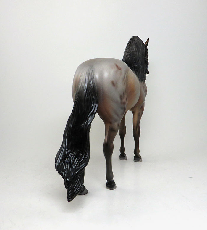 SHOW TIME-OOAK BAY ROAN LONG MANE ANDALUSIAN STALLION MODEL HORSE 5/13