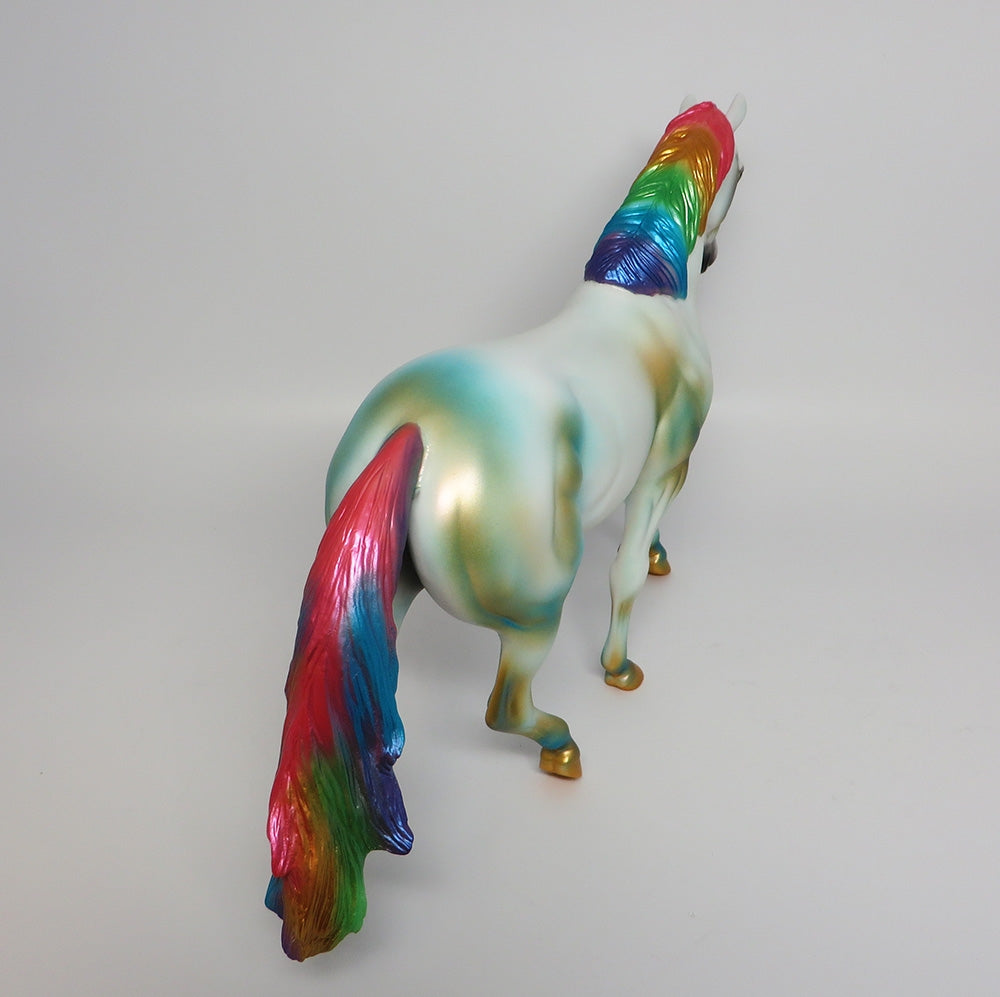 Gold &amp; Blue Undertones